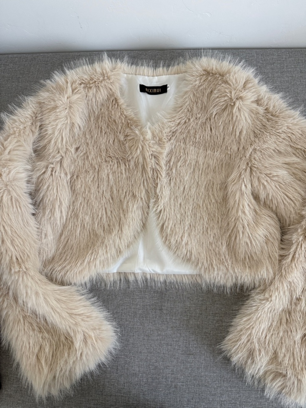Beige Faux Fur Cropped Teddy Jacket - Picture 2 of 10